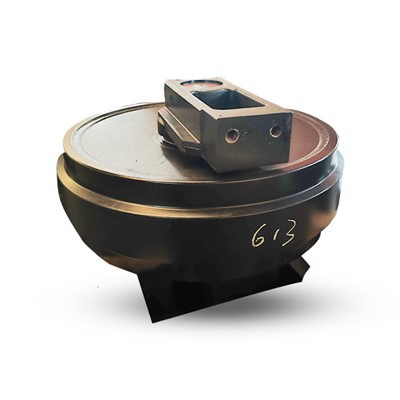 Направляющее колесо бульдозера SD22